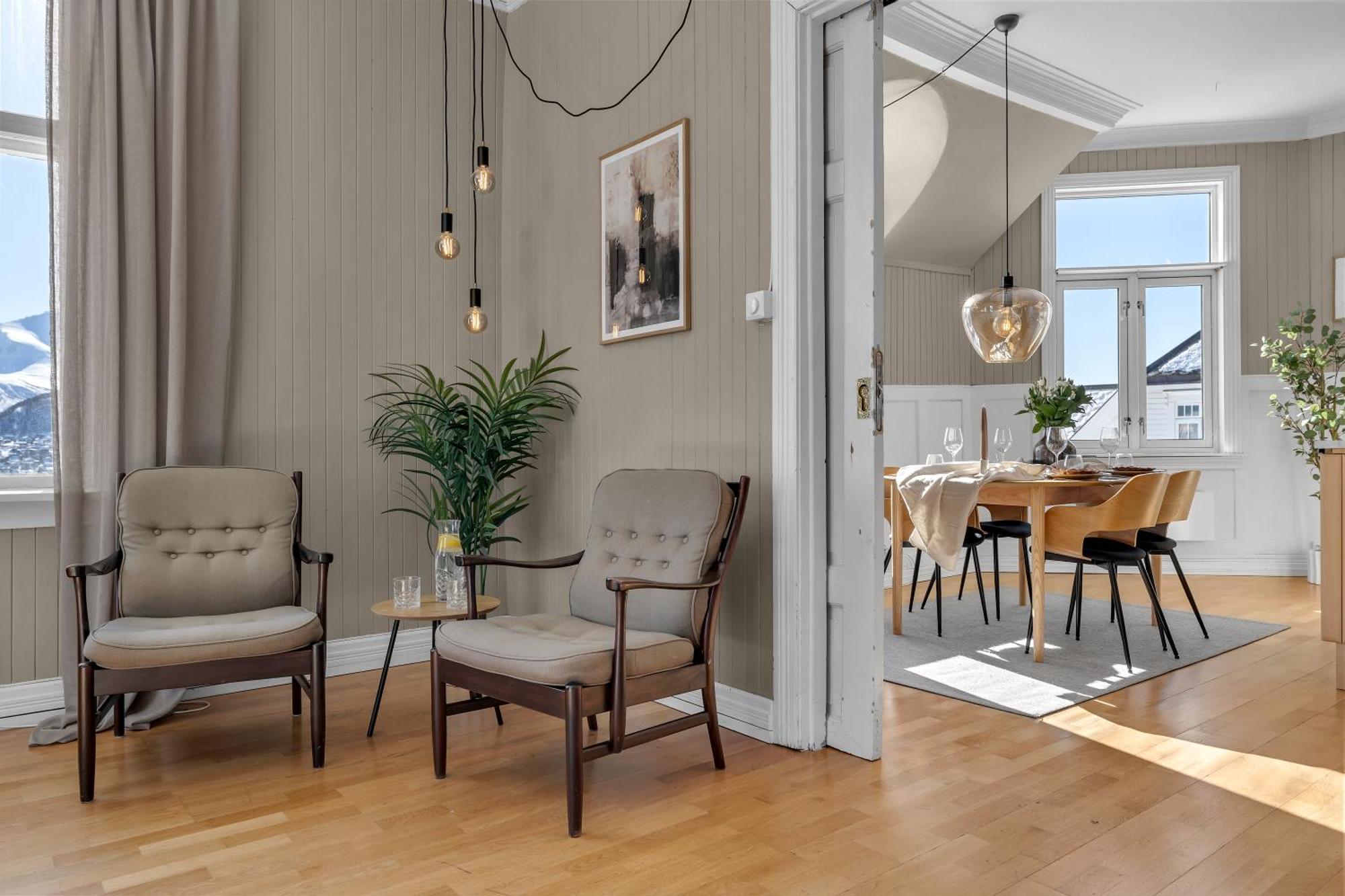Lovely City Center Apartment With Amazing Views And Free Parking! Tromso Bagian luar foto
