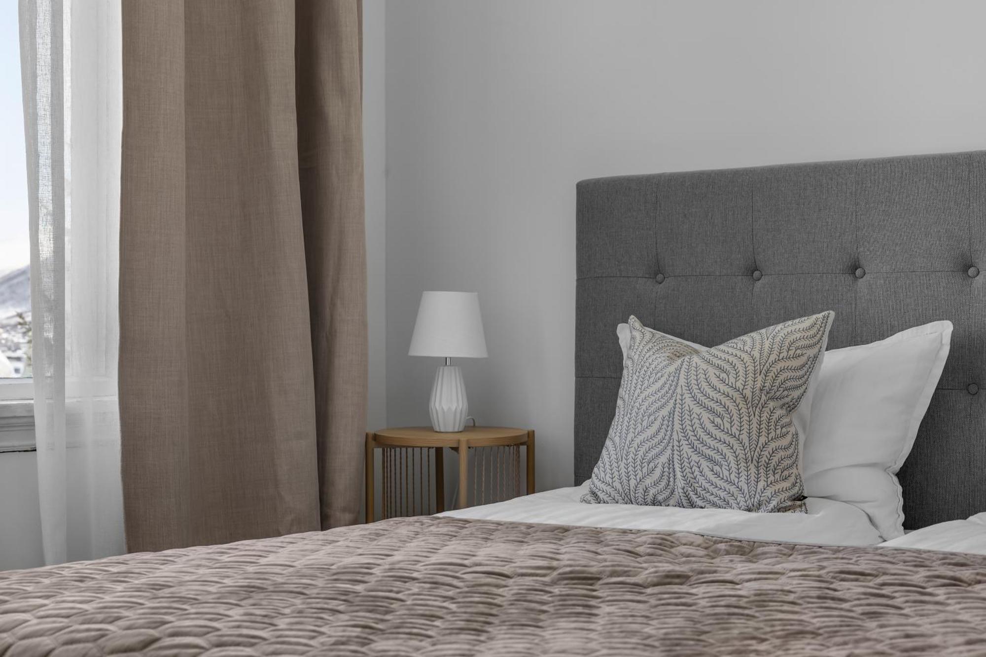 Lovely City Center Apartment With Amazing Views And Free Parking! Tromso Bagian luar foto