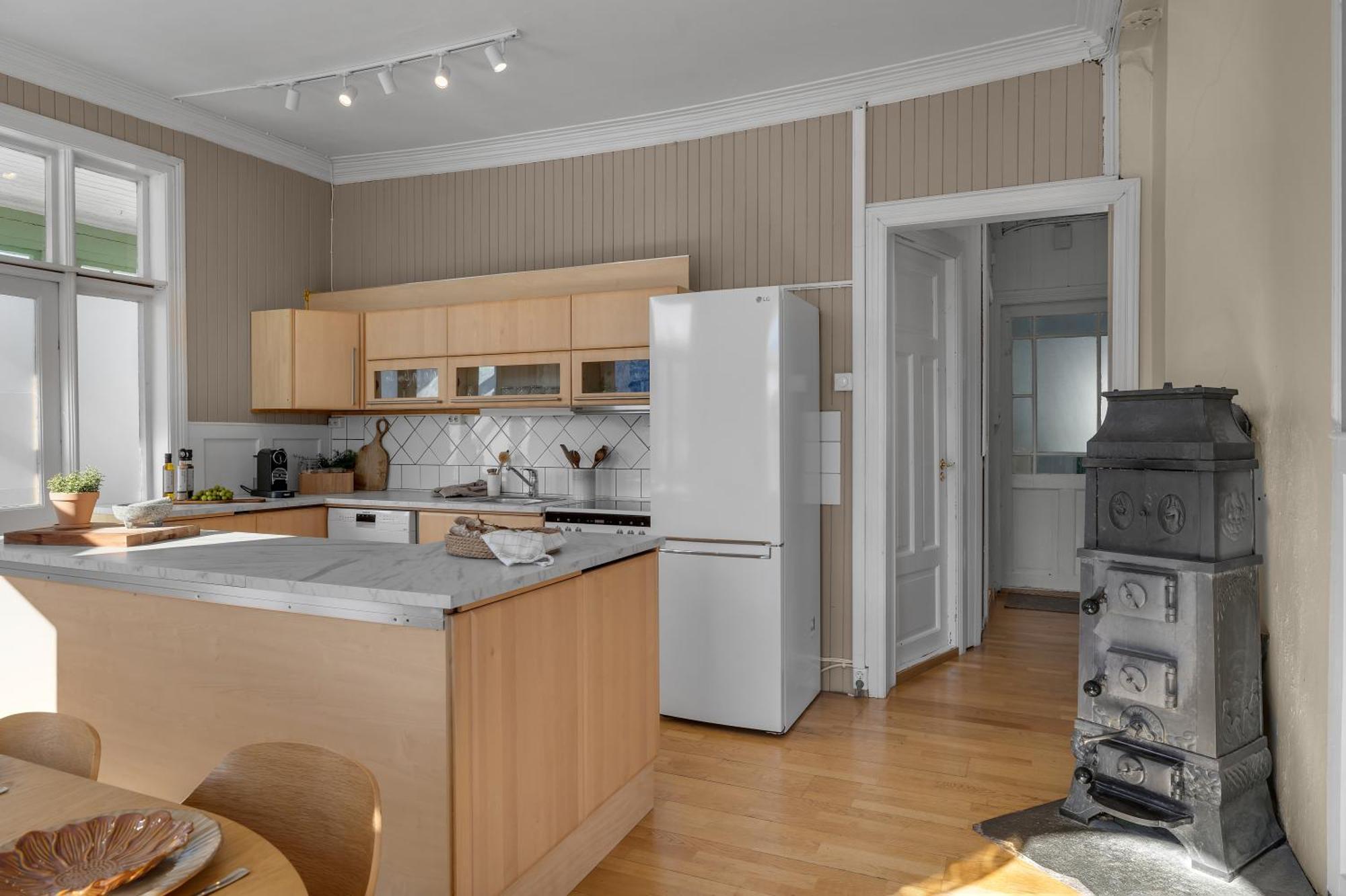 Lovely City Center Apartment With Amazing Views And Free Parking! Tromso Bagian luar foto